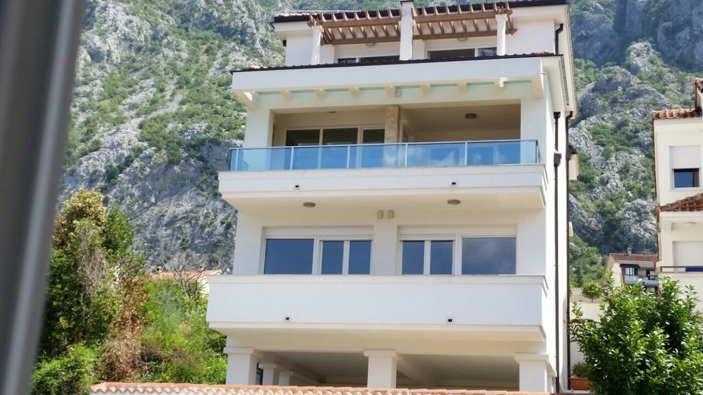 Villa Olivia Kotor Exteriör bild